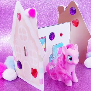 Papierschloss für Spielfiguren Bastelbogen